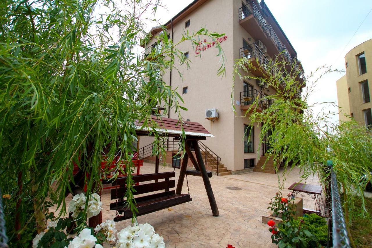 Vila Sunrise كوستِنيست المظهر الخارجي الصورة